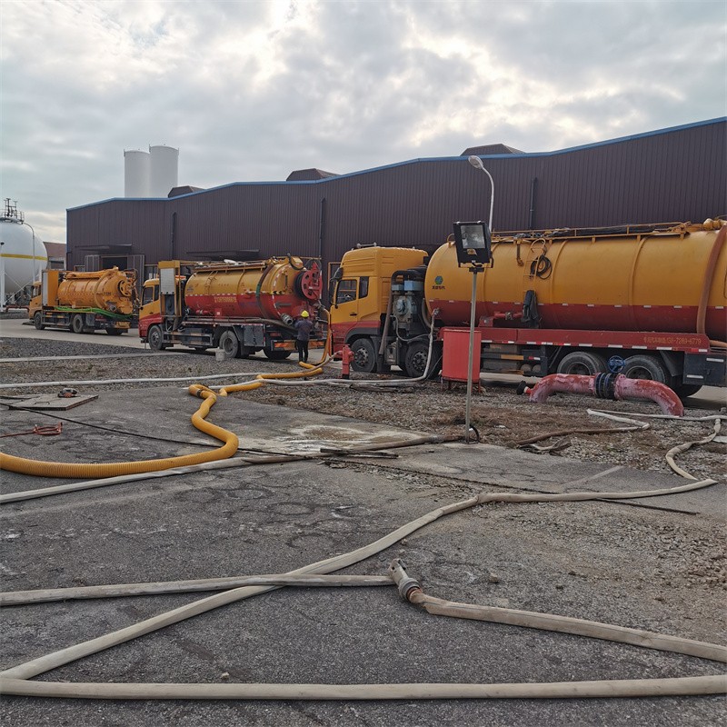 丘北污水池清理